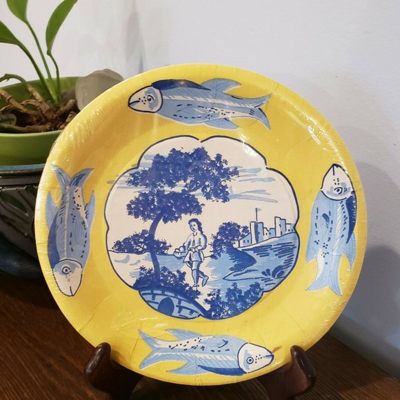New High Museum Of Art Atlanta Plastic Coated Paper Plates Yellow Blue Lot of 2 - Picture 1 of 10